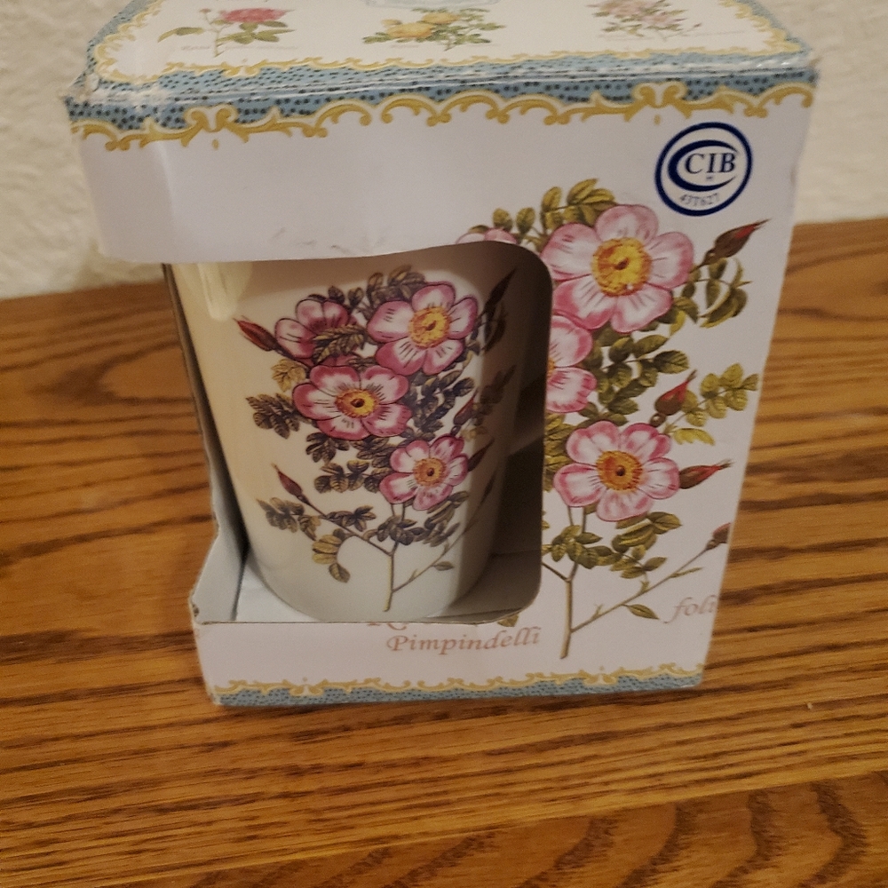 CIB Rosa Gallica Officinalis Mug New In Box